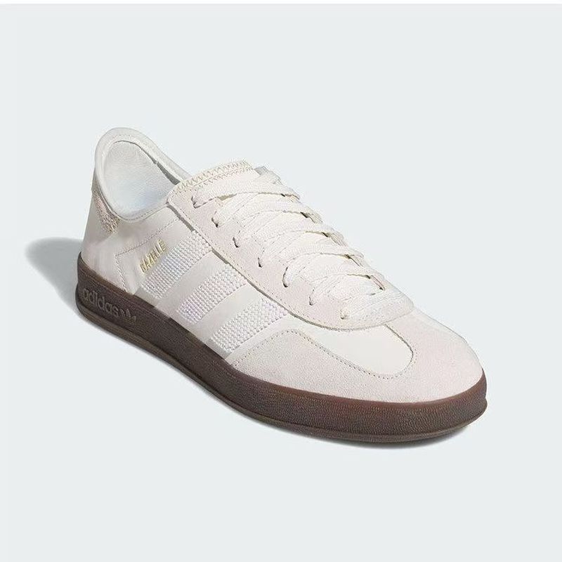 아디다스와 클롯의 협업으로 탄생한 여성용 신발, 가젤( - Adidas Shoes Gazelle 리뷰 및 가격